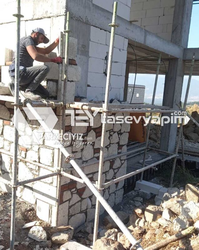 dogal tas cephe kapmala88 636x800 Doğal Taş Kaplama 88