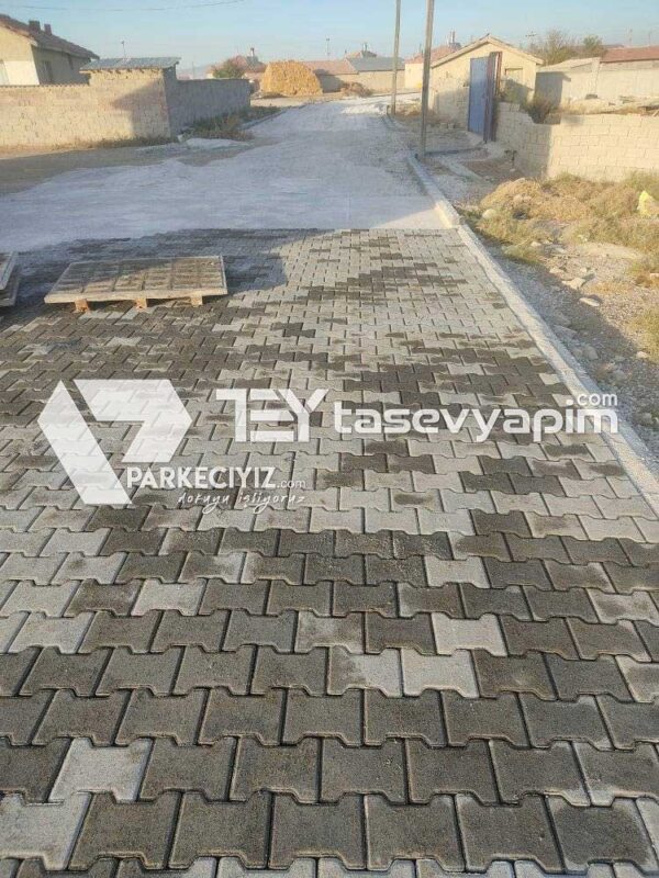 kilit tas 12 600x800 Klasik Kilit Taş Döşeme 12