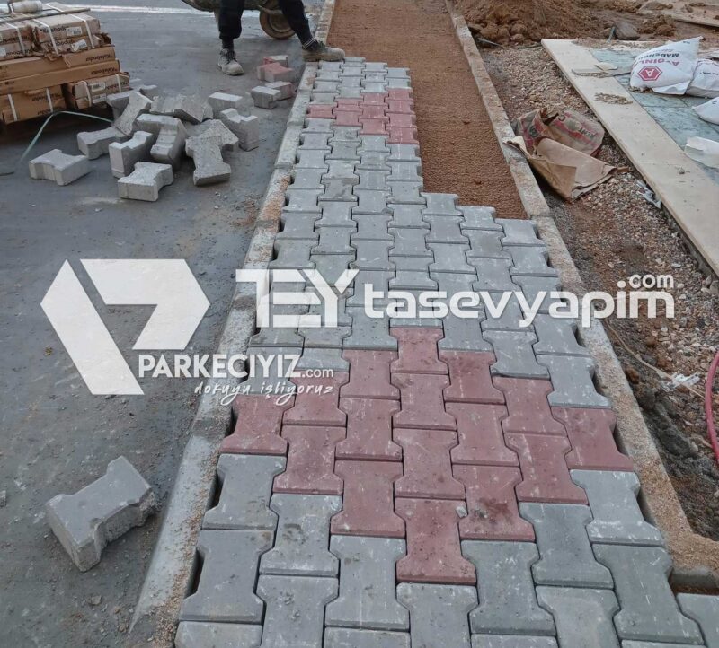 kilit tas 8 800x722 Klasik Kilit Taş Döşeme 8