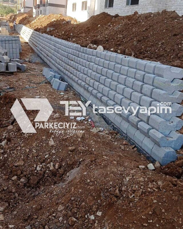 sev tasi 8 640x800 Flora Taşı (Çiçeklik Taşı) Şev Taşı 8